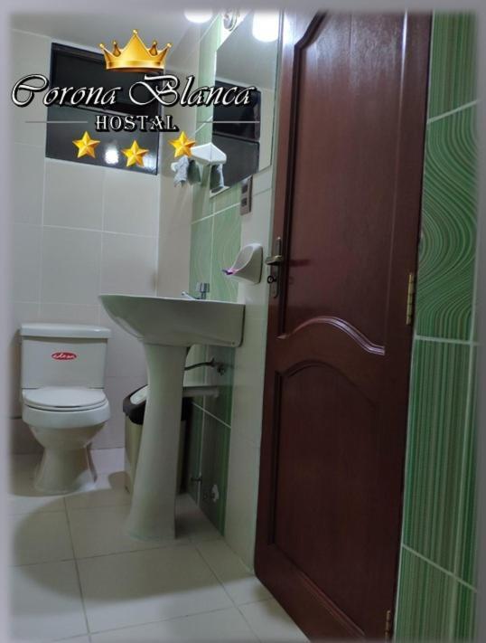 Hostal Corona Blanca Sucre Exterior photo