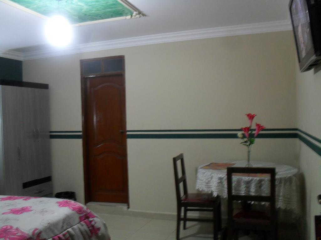 Hostal Corona Blanca Sucre Room photo