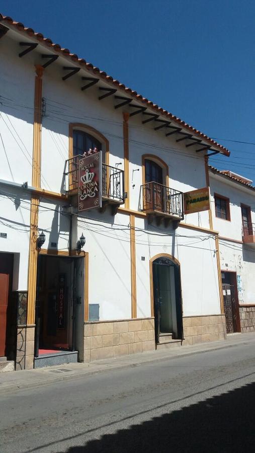 Hostal Corona Blanca Sucre Exterior photo
